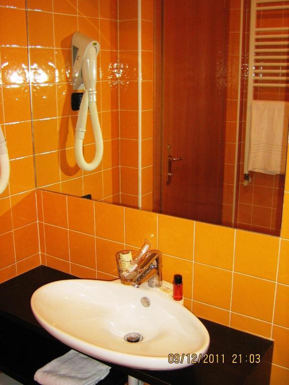 Hotel Mosca Monza Chambre photo